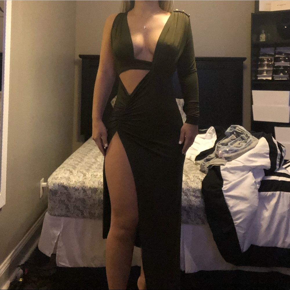 Cut Out Asymmetrical Maxi Dress Gown 💚